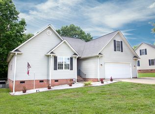 105 Jena Leigh Dr, Pelzer, SC 29669