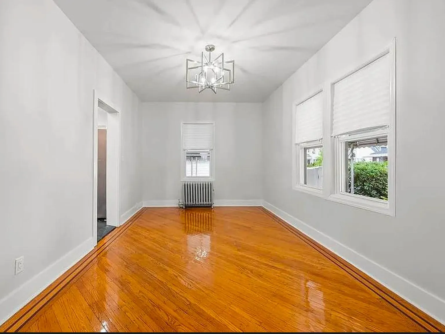 133 East 38th Street — Photo 3