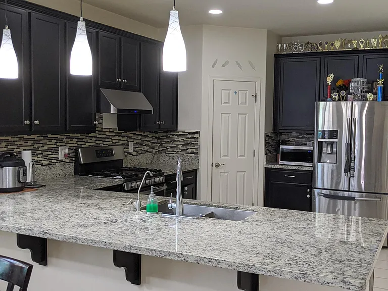 22084 N 98th Dr — Photo 7