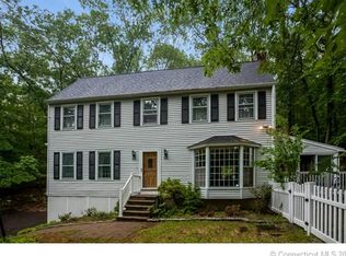 253 Chestnut Hill Rd, Killingworth, CT 06419