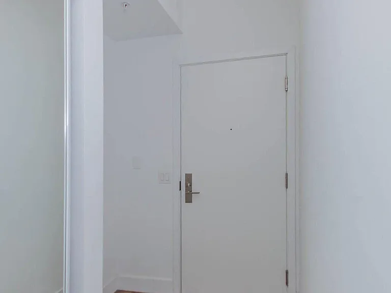 39 Sherbourne St #703 — Photo 2