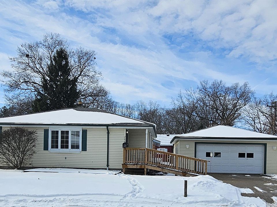 1st image of 2805 Monticello Dr