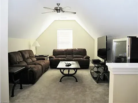3008 Mirasol Ct — Photo 5