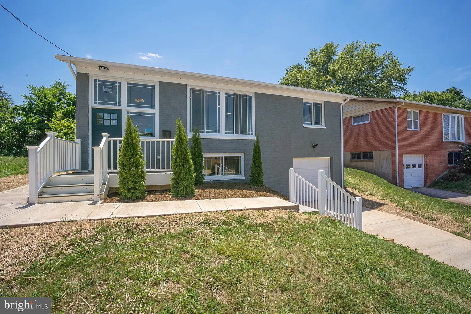 4439 G St SE photo 1
