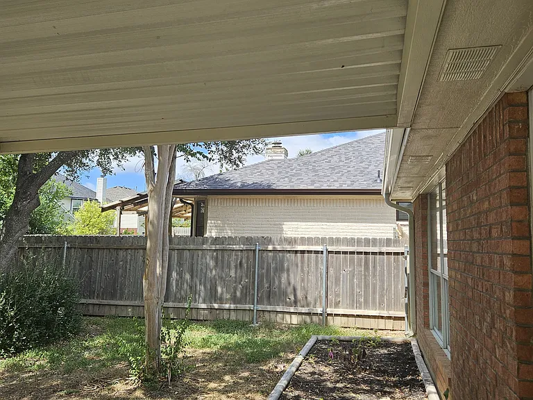 2201 Fuzz Fairway — Photo 19