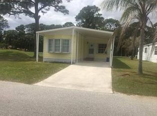 11 Florida Way, Port Saint Lucie, FL 34952