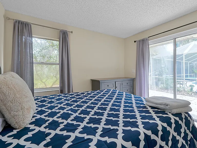 17 Wayland Pl — Photo 34