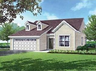 886 Fairmont Rd, Hampshire, IL 60140