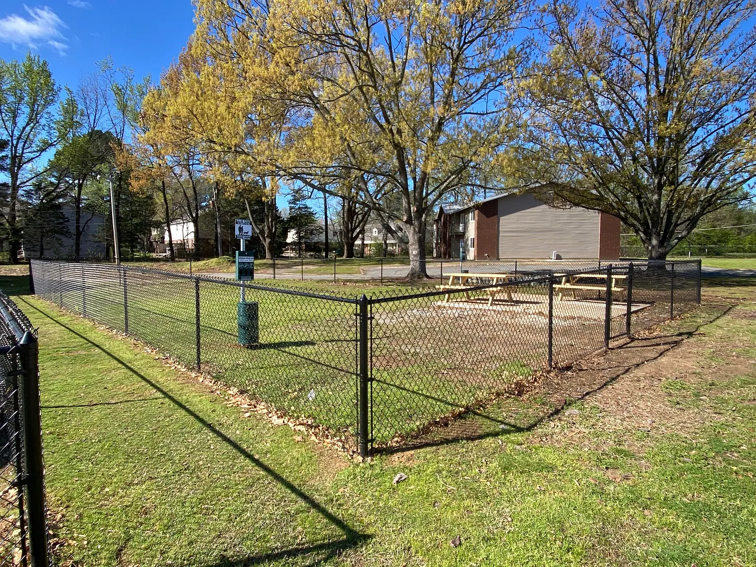 West Towne Apartments — Photo 3