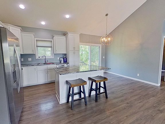 5th image of 2822 36th St