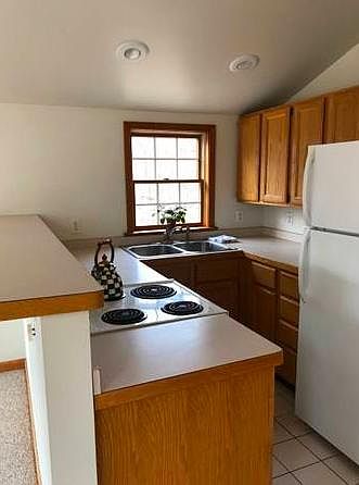 2nd image of 34 Colegrove Rd