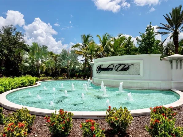 8008 Signature Club Cir, Naples, FL 34113