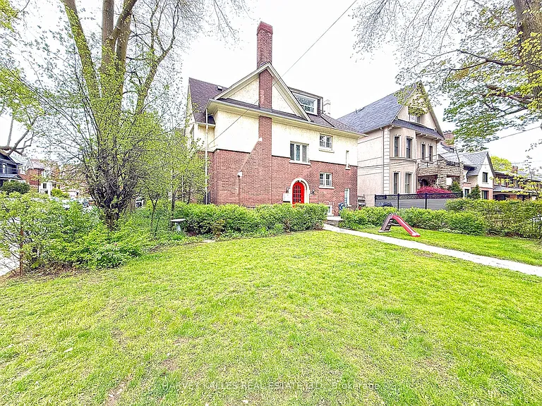 42 Glencairn Ave #B — Photo 3