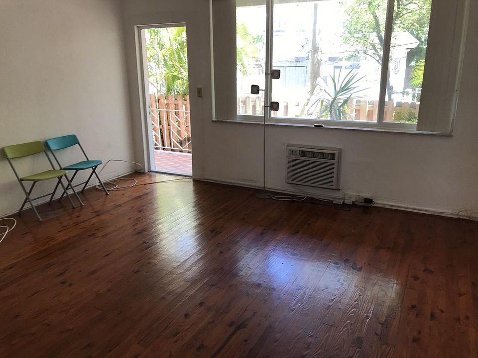 1st image of 1540 Euclid Ave #100