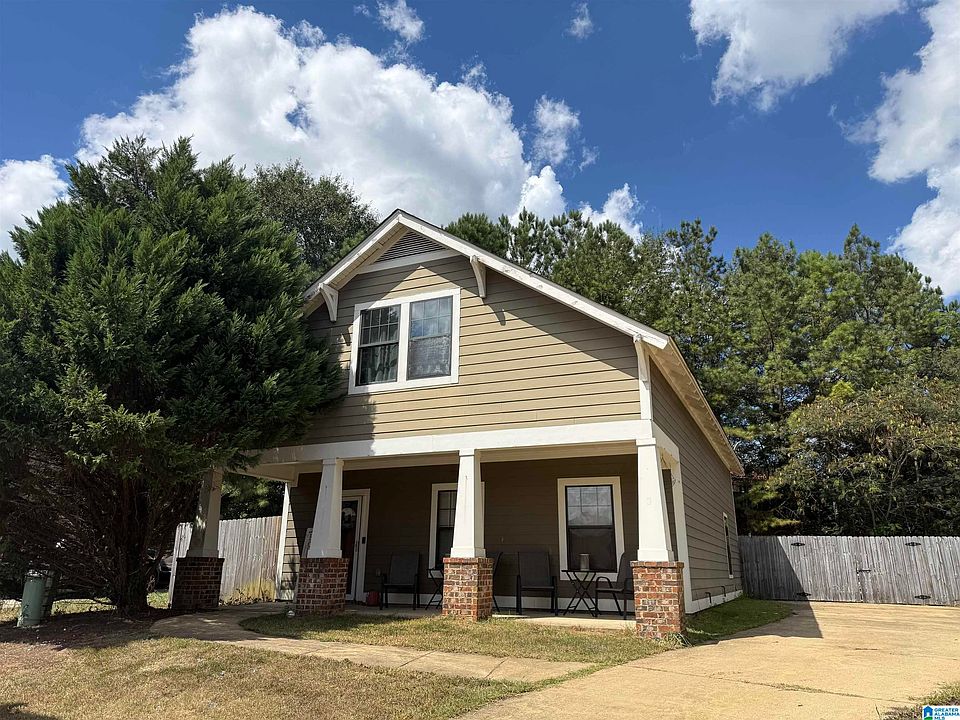 1st image of 629 Enclave Ln