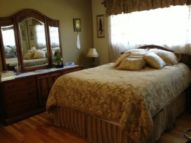 3633 Rowley Dr — Photo 5