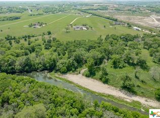 182 Gabriel Meadows Dr, Hutto, TX 78634