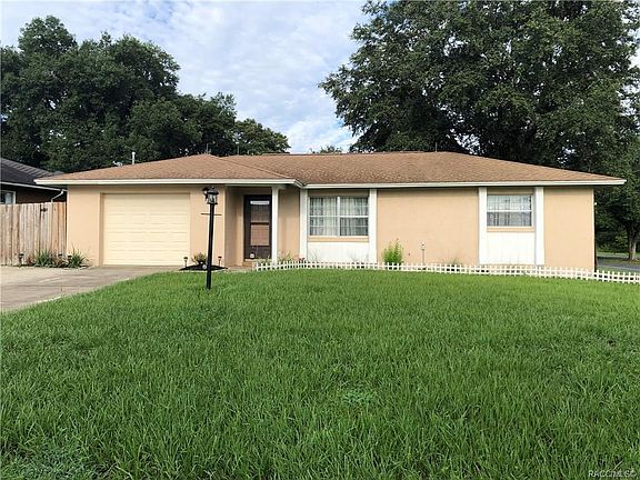 3rd image of 3214 N Chickasaw Way