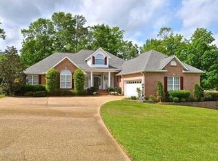 2 Mallard Xing, Raymond, MS 39154