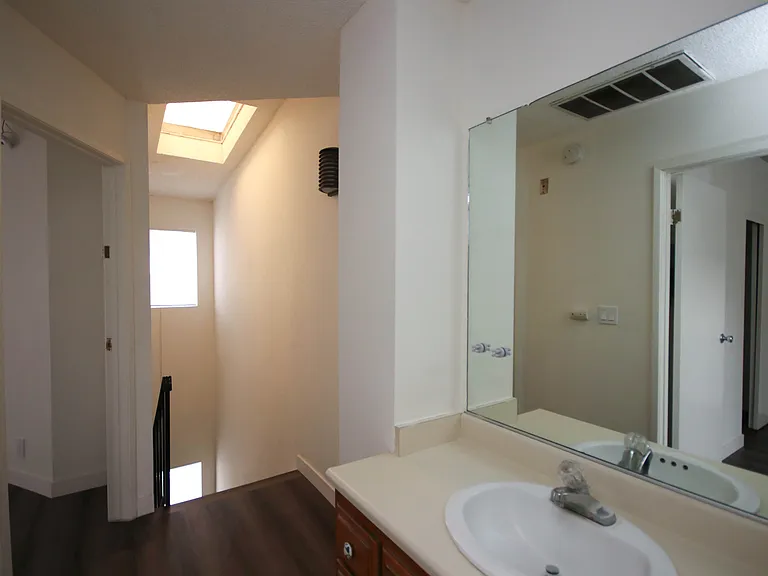 72 S Greenwood Ave #10 — Photo 15