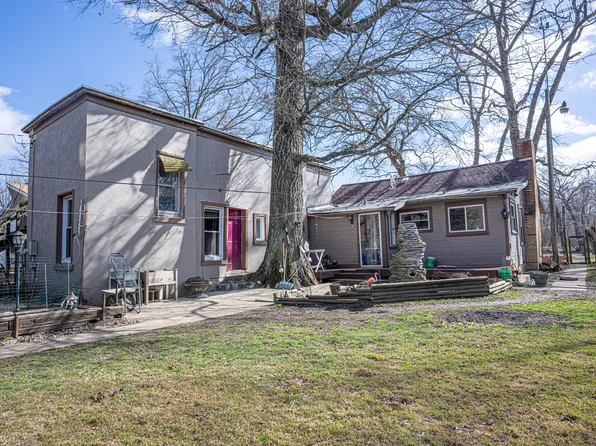 2899 N Blackhawk Trl, Momence, IL 60954