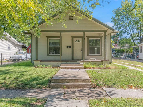 1811 S Porter Avenue, Joplin, MO 64804