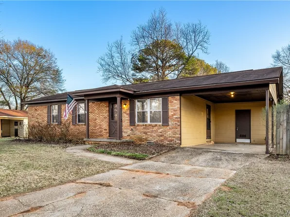 5513 17th St E, Tuscaloosa, AL 35404
