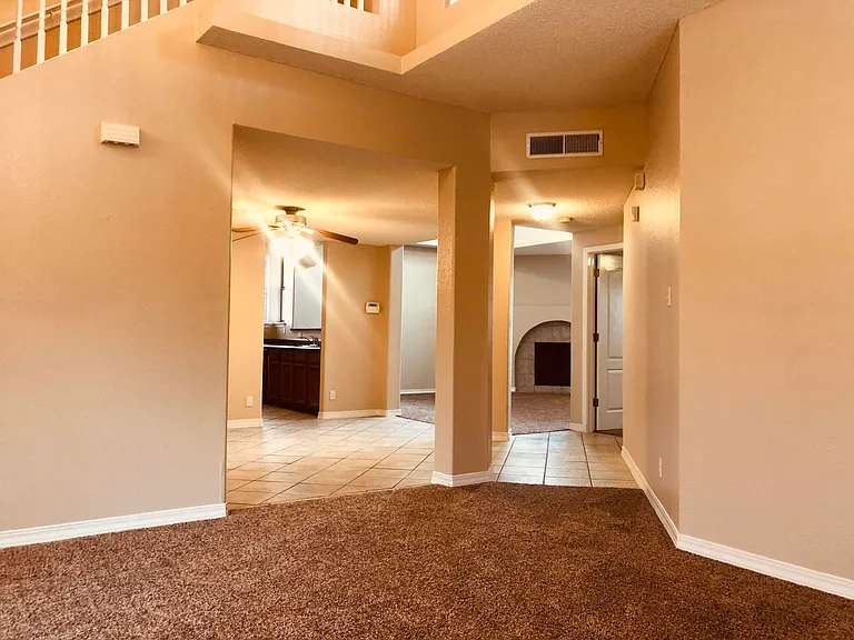 3016 Tierra Cuervo Dr — Photo 3