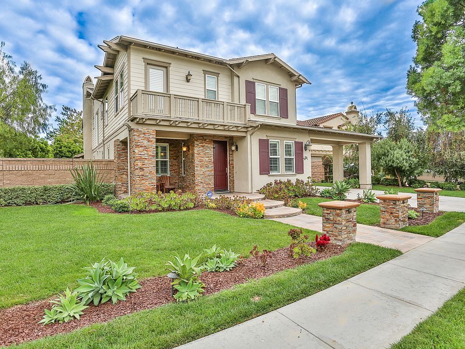 1st image of 918 Heron Cir