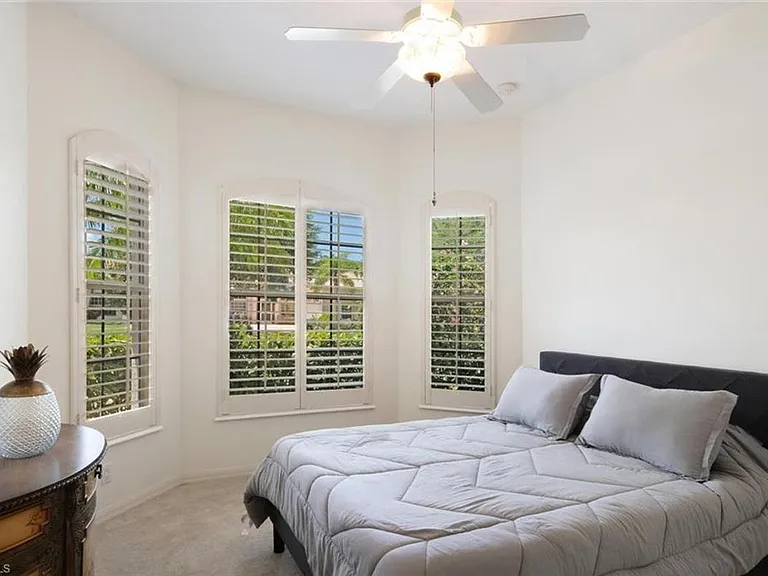 10784 Fieldfair Dr — Photo 10
