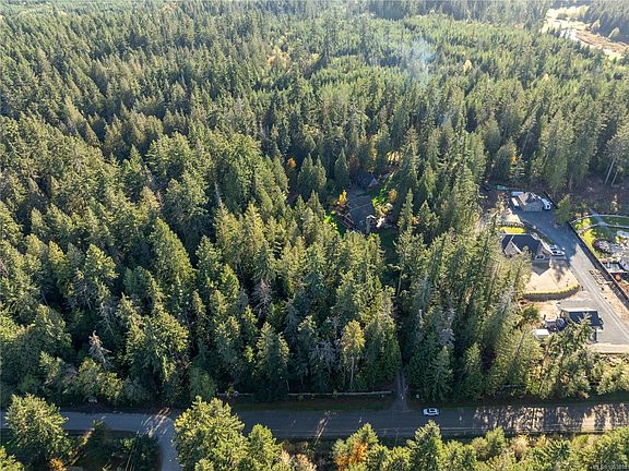 5th image of 780 View Rd