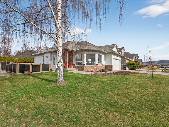 2nd image of 3595 Windermere Rd