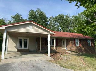 320 Post Office Rd, Burkesville, KY 42717