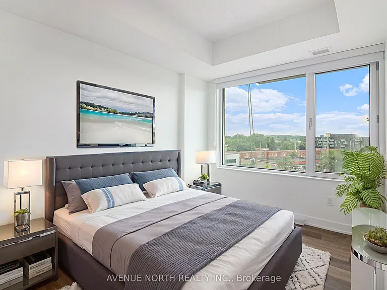 280 Montgomery St #1703 — Photo 20
