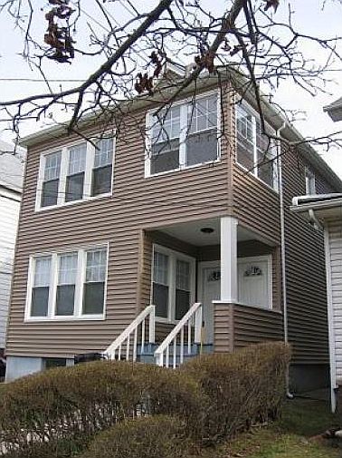 1st image of 5 Swaine Pl