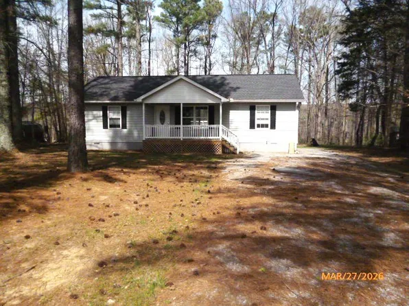 205 Windy Park Dr, Mc Ewen, TN 37101