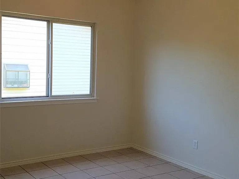 3607 Cornerstone St — Photo 7