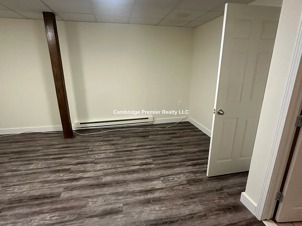 9 School St #3