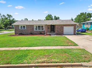 400 W 46th St, Sand Springs, OK 74063