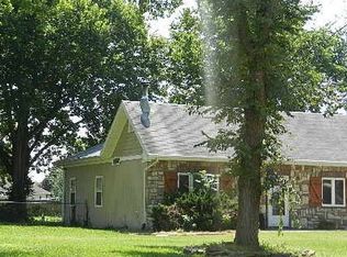 3434 W Farm Road 178, Springfield, MO 65810