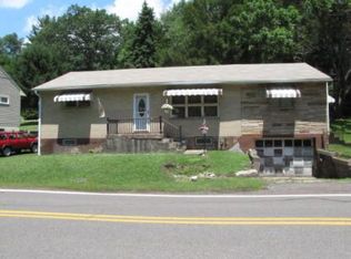 421 Alden Mountain Rd, Nanticoke, PA 18634