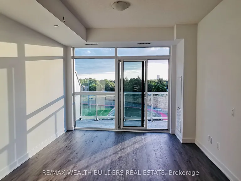 251 Manitoba St #620 — Photo 2