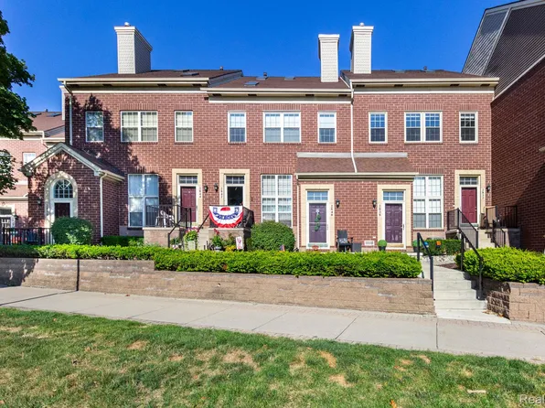 2840 Van Alstyne St #13, Wyandotte, MI 48192