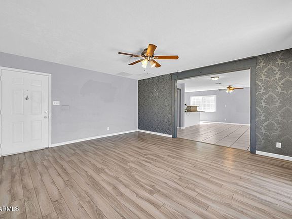 4th image of 3643 W MARYLAND Avenue