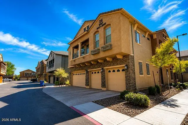 1350 S Greenfield Rd #2047 — Photo 2