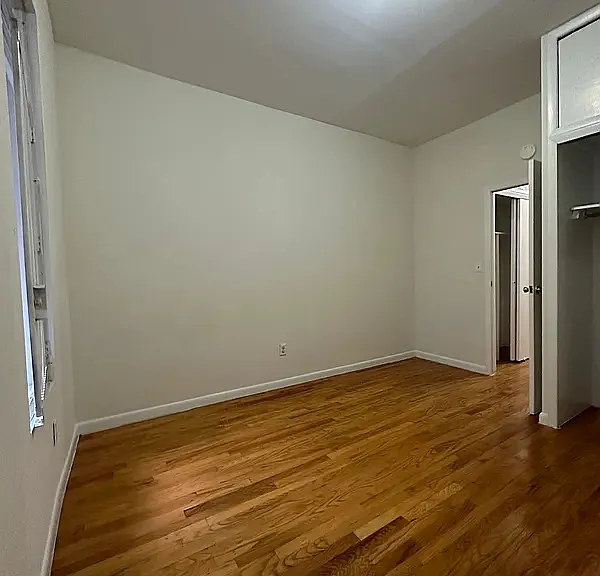 406 W 56th St #3E — Photo 15