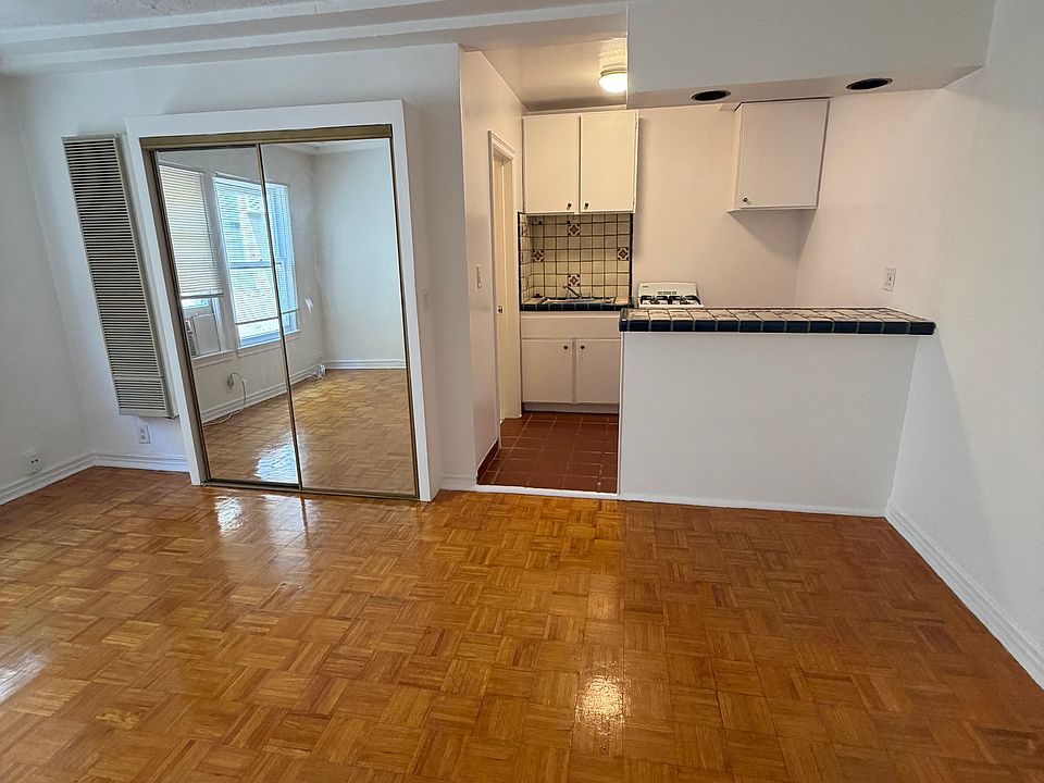 1st image of 6131 Orange St #1333