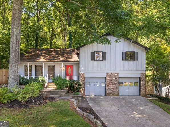 2845 Wood Forest Rd, Marietta, GA 30066
