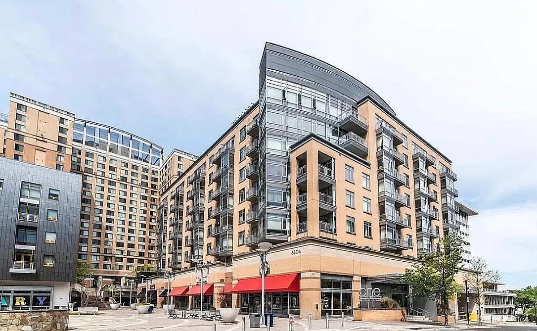 1 bed, 740 sqft, $2,000 — Photo 1
