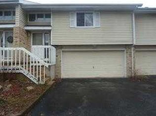 4493 Golf Dr, Windsor, WI 53598
